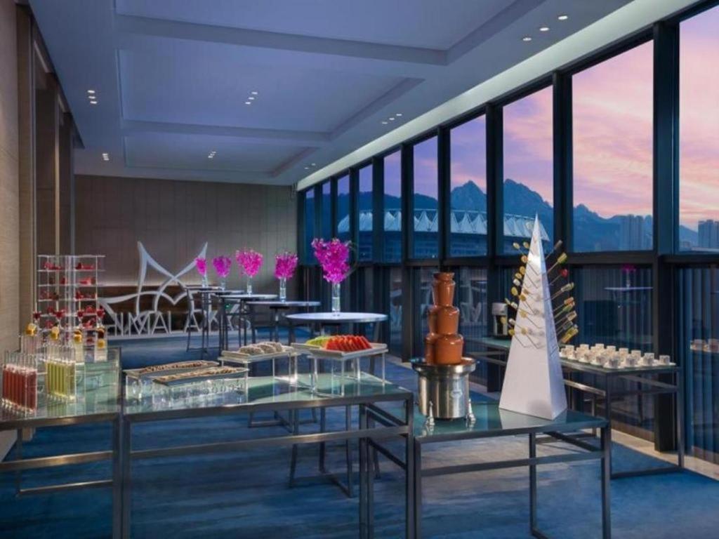 Himalayas Qingdao Hotel Екстер'єр фото