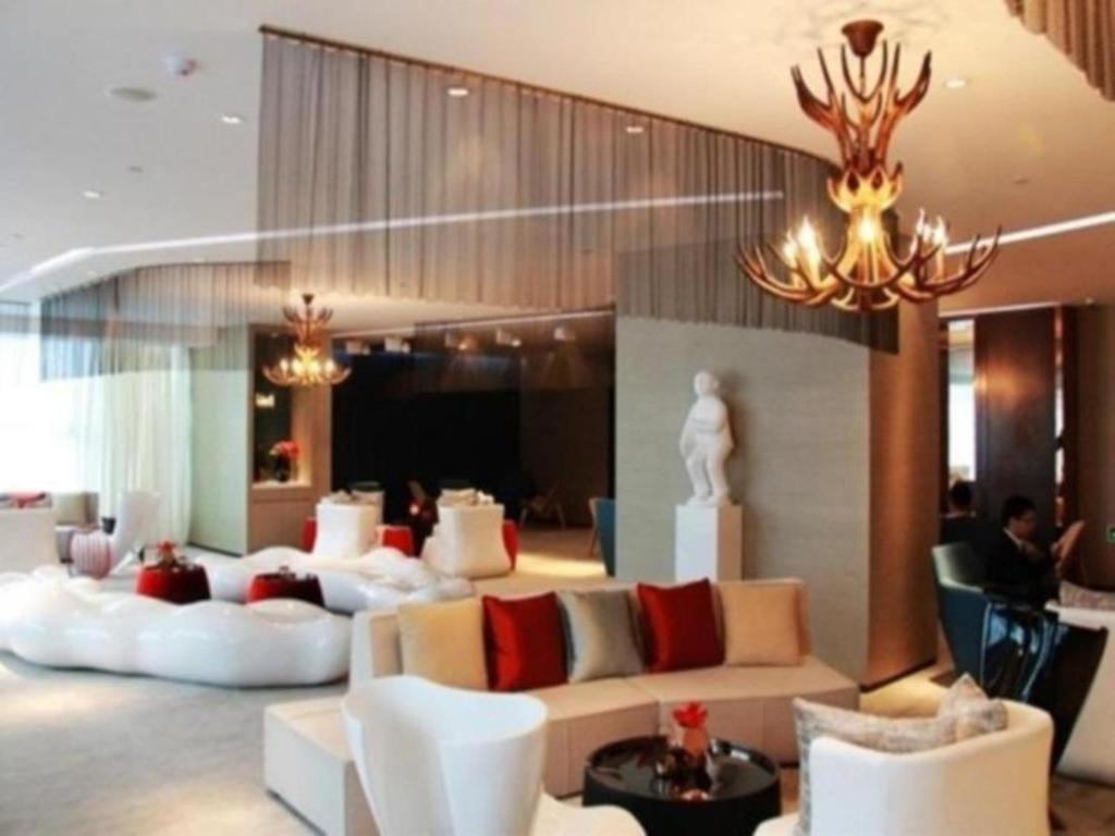 Himalayas Qingdao Hotel Екстер'єр фото