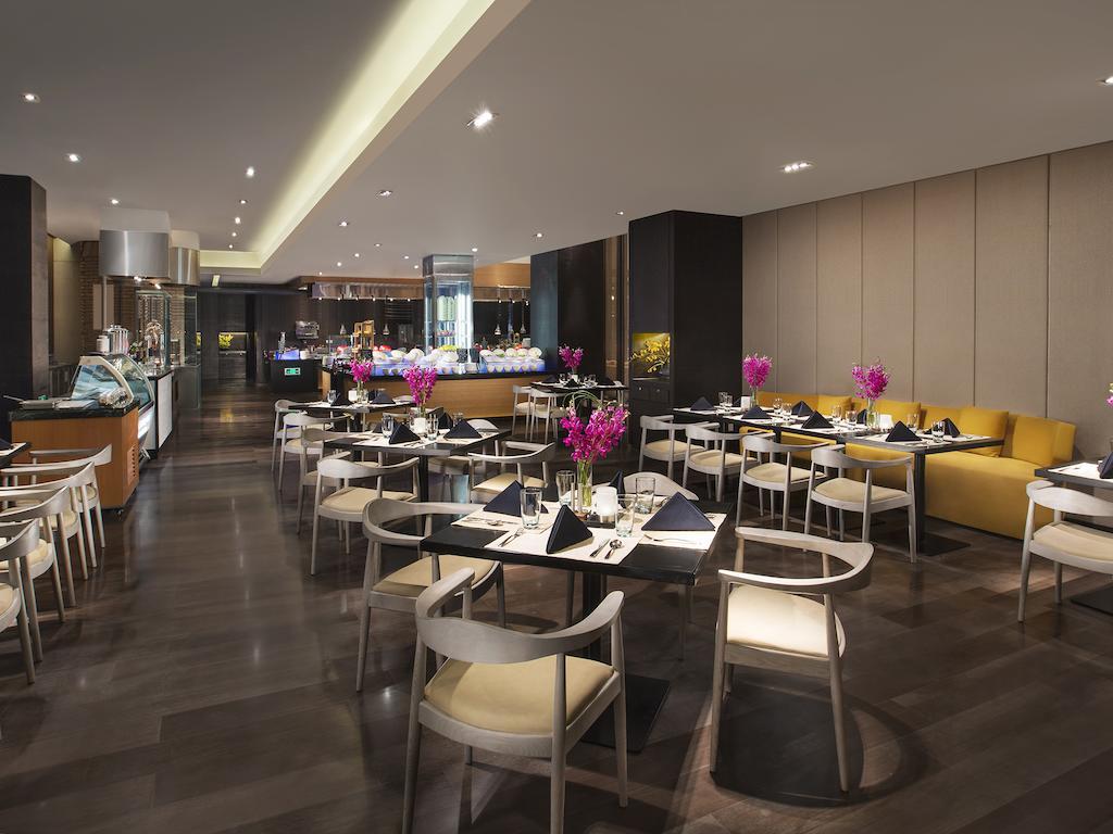 Himalayas Qingdao Hotel Екстер'єр фото